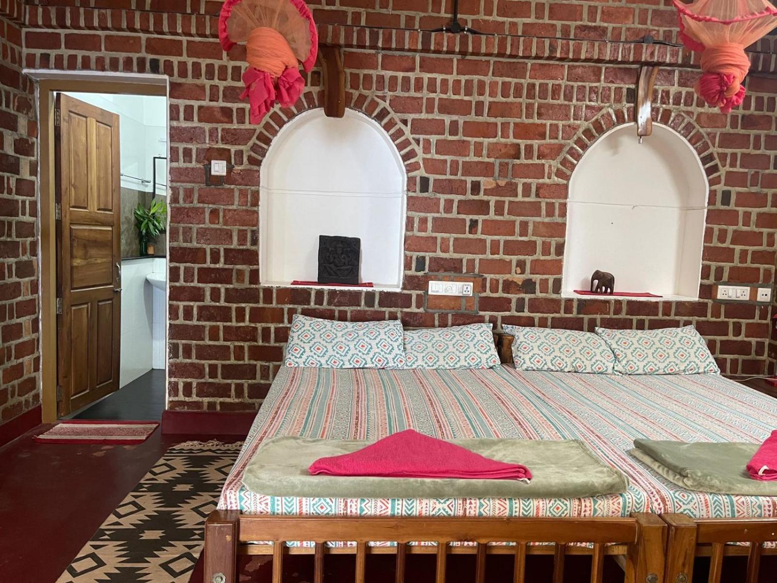 Ashtamudi Villa Kollam Extérieur photo