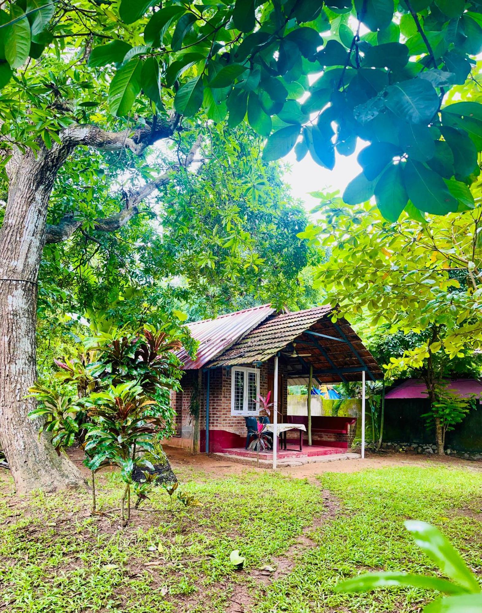 Ashtamudi Villa Kollam Chambre photo